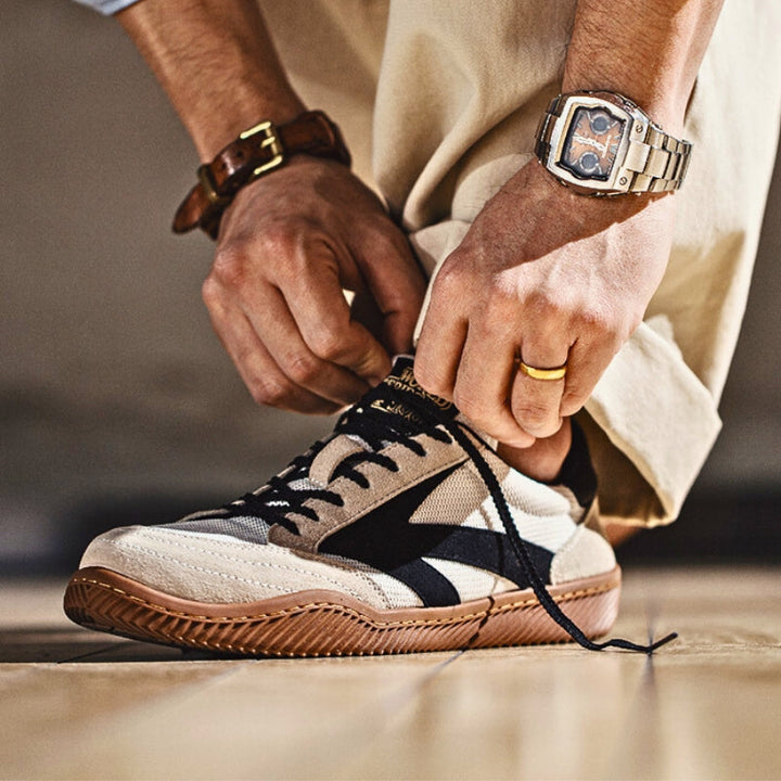 Thomas | Lace-Up Classic Sneakers