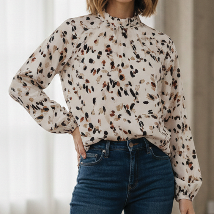 Mia | Vintage Blouse with Ruffles